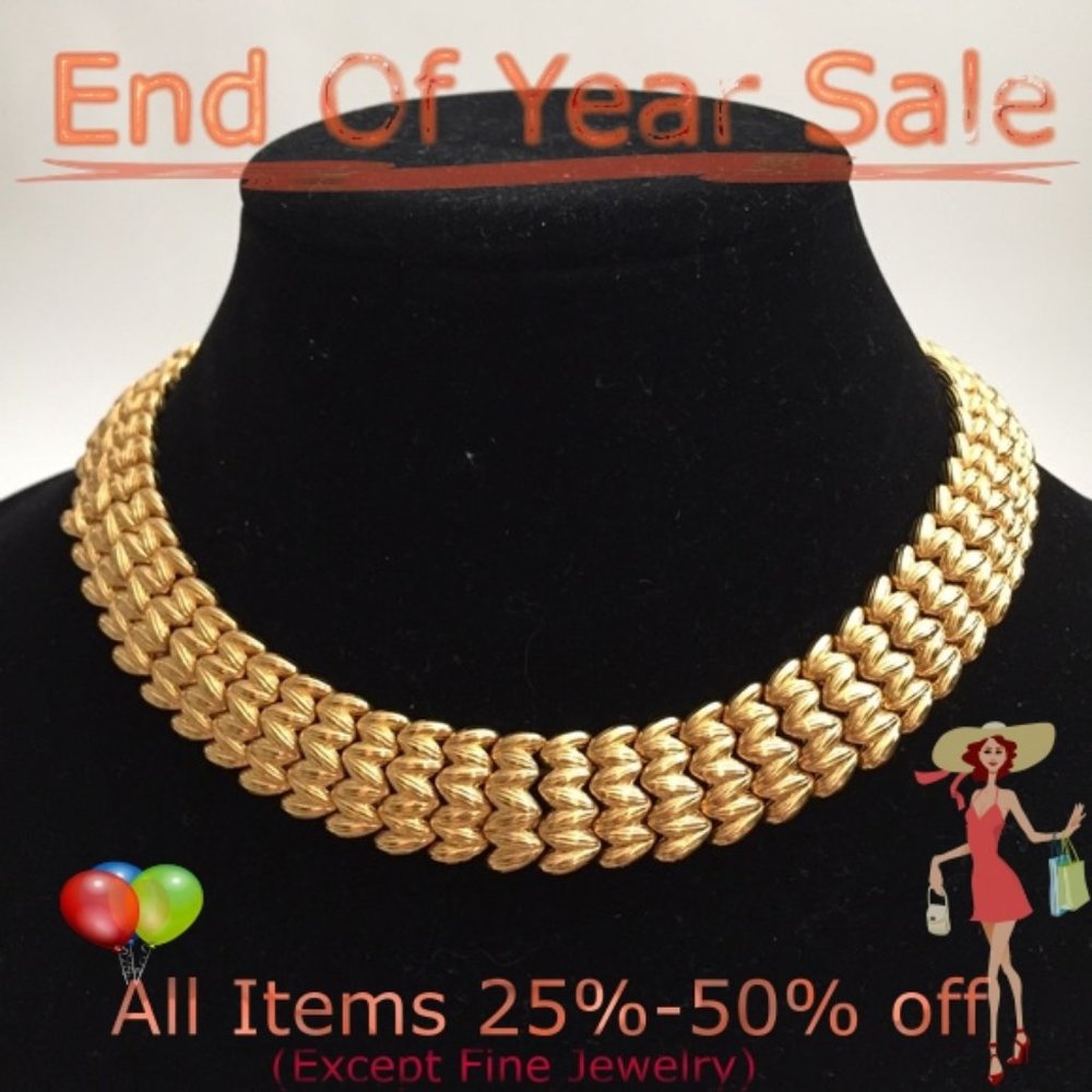 Gold tone 16” necklace